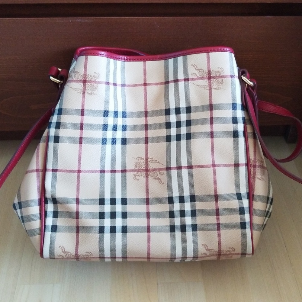 💯 AUTHENTIC Burberry Canterbury small tote bag